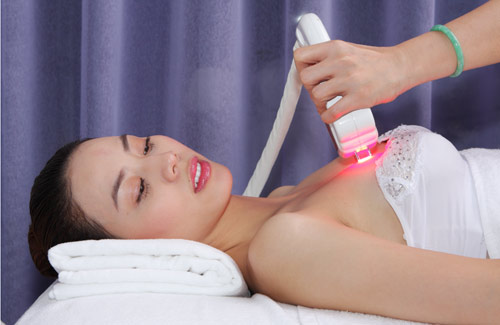 Cách làm nhũ hoa hết thâm cho kết quả sau 30 phút 2 Cách làm nhũ hoa hết thâm cho kết quả sau 30 phút 2