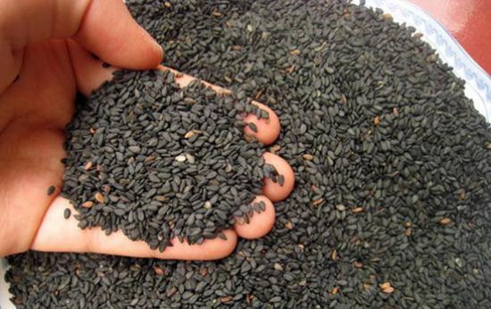 Tiết lộ 5 bí quyết làm ngực đẹp hơn chỉ bằng những cách đơn giản nhất